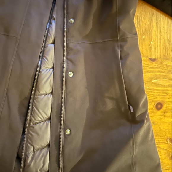 Tres 3-in-1 Parka in EUC, Deep Mahogany Medium - Picture 4 of 9